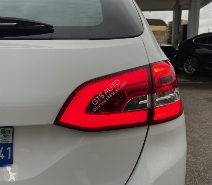 Peugeot 1.2 PURETECH 110CH S&S ACTIVE PACK...