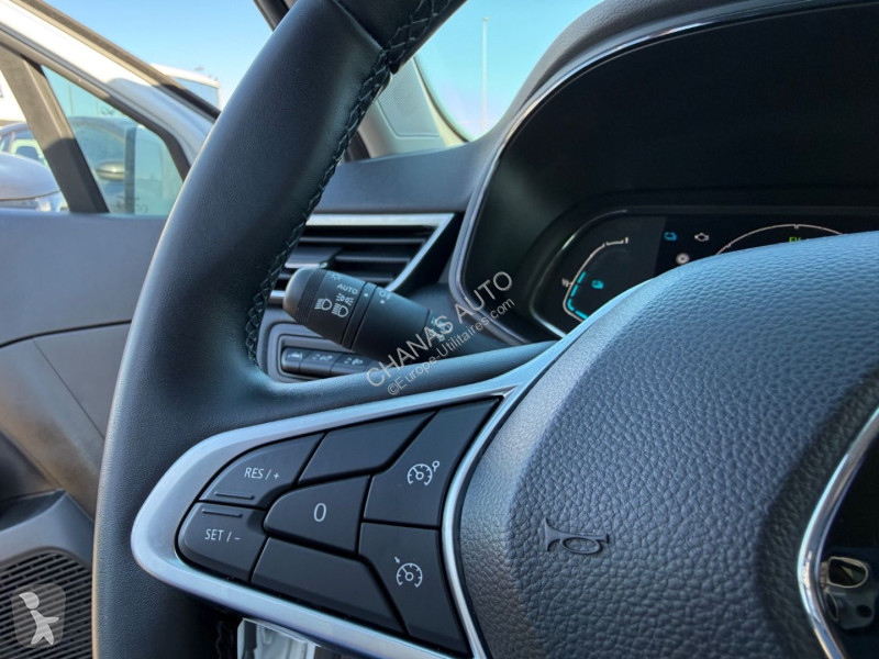 Furgoneta Renault 1.6 E-Tech 140 Business