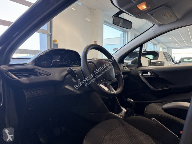Veicolo commerciale Peugeot Puretech 82 S&S...