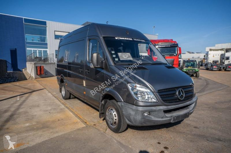 عربة نفعية Mercedes 519 CDI
