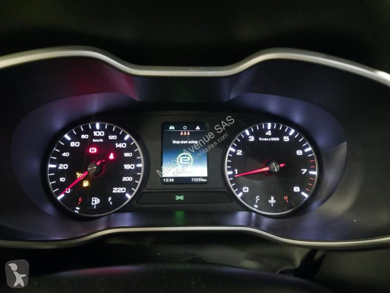 Samochód dostawczy MG ZS 1.5L VTi  Tech - 106...