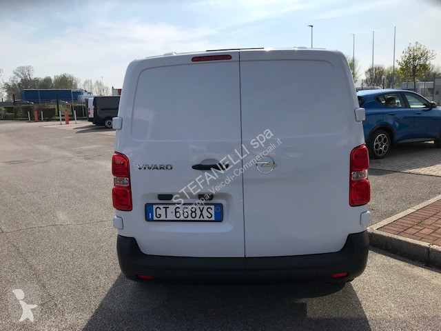عربة نفعية Opel VIVARO 2.0 145 L2H1
