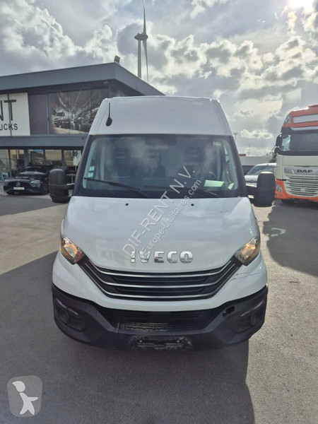 Iveco 35 S 14 Transporter