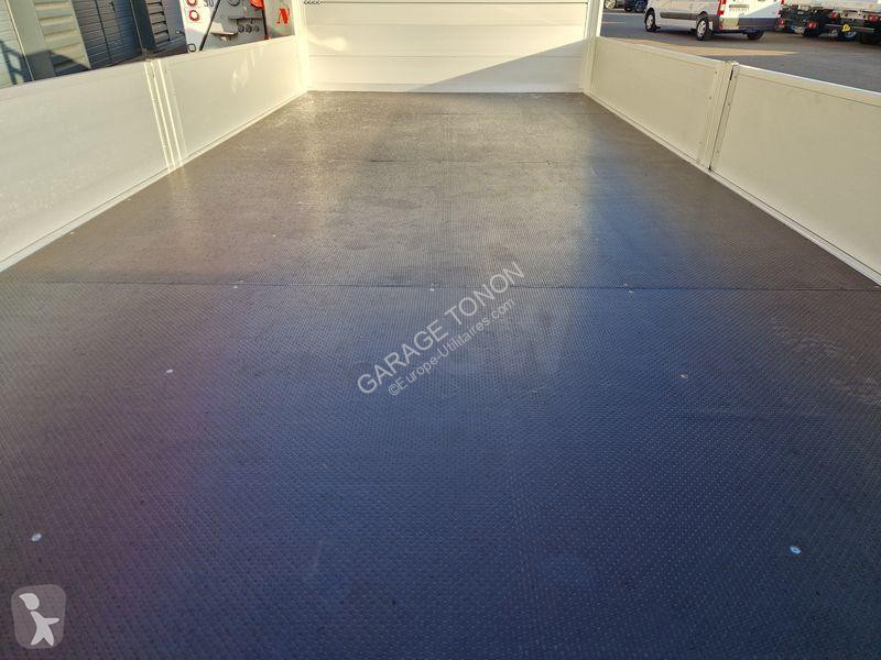 Furgoneta Renault 170 RED PLATEAU 4.60M