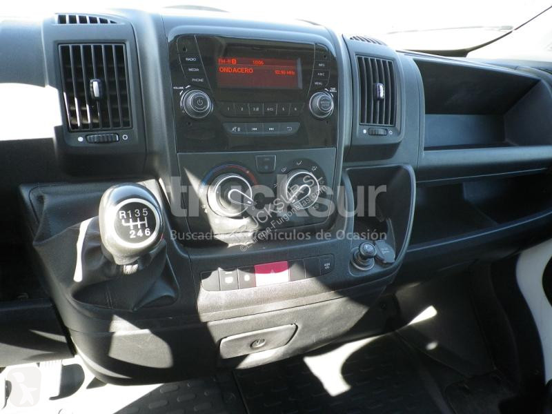 عربة نفعية Citroën JUMPER BLUE HDI 110CV