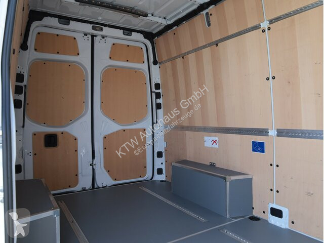 Mercedes Sprinter 317...