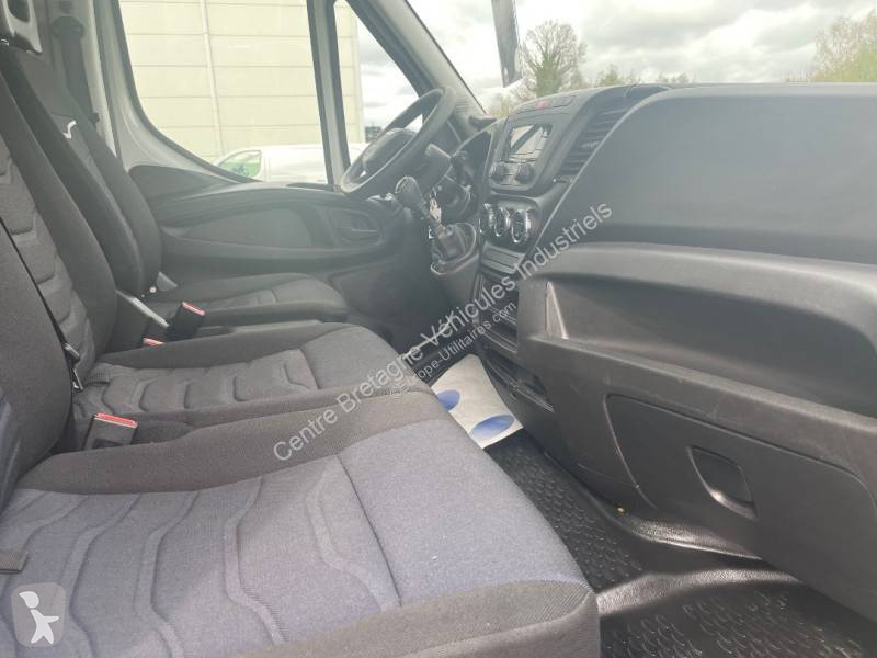 Furgoneta Iveco