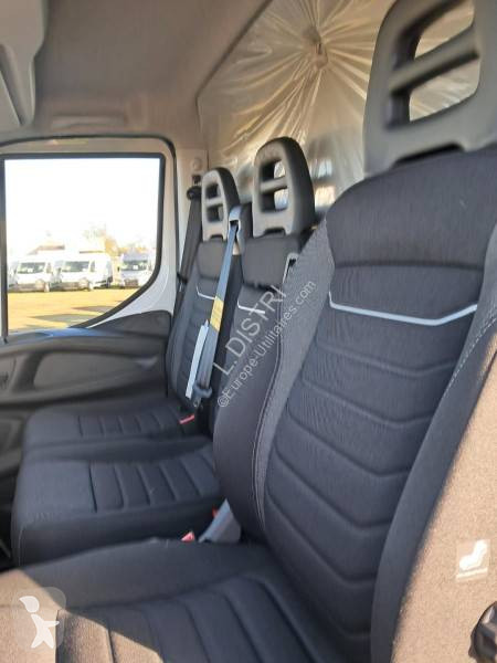Véhicule utilitaire Iveco