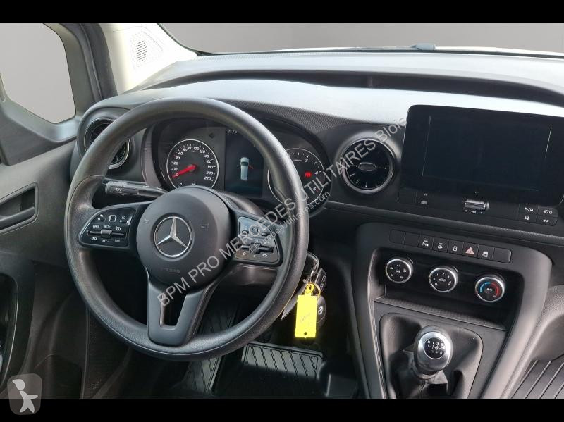 Véhicule utilitaire Mercedes 110 CDI Long First...