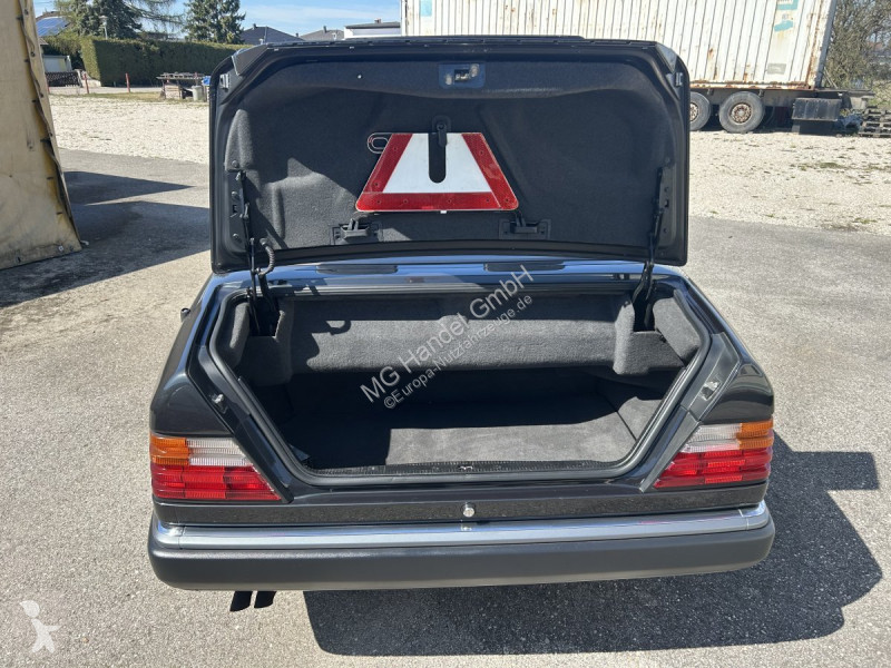 Furgoneta Mercedes E 300 Cabrio 24V
