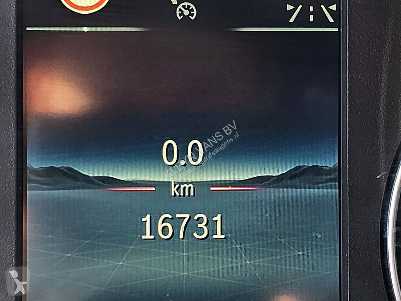 Samochód dostawczy Mercedes XL Vebabox 60 kWh