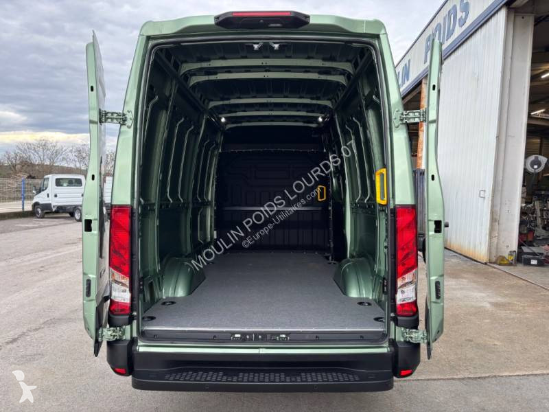 Véhicule utilitaire Iveco