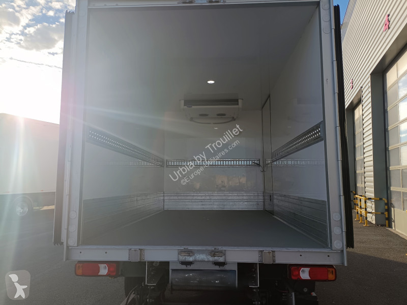 Nyttofordon Iveco FRIGO POSITIF/NEGATIF 12M3...