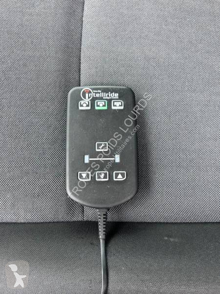 Véhicule utilitaire Nissan