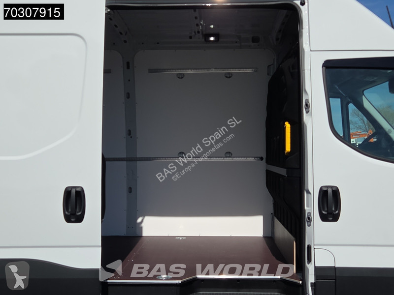 Furgoneta Iveco 35S18 Nuevo - 3.0L - Automático...