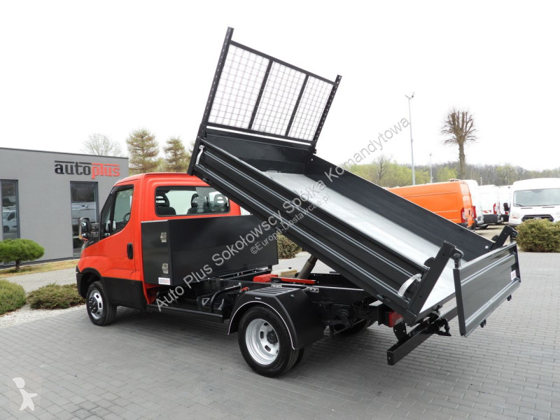 Furgoneta Iveco 35C13 DAILY