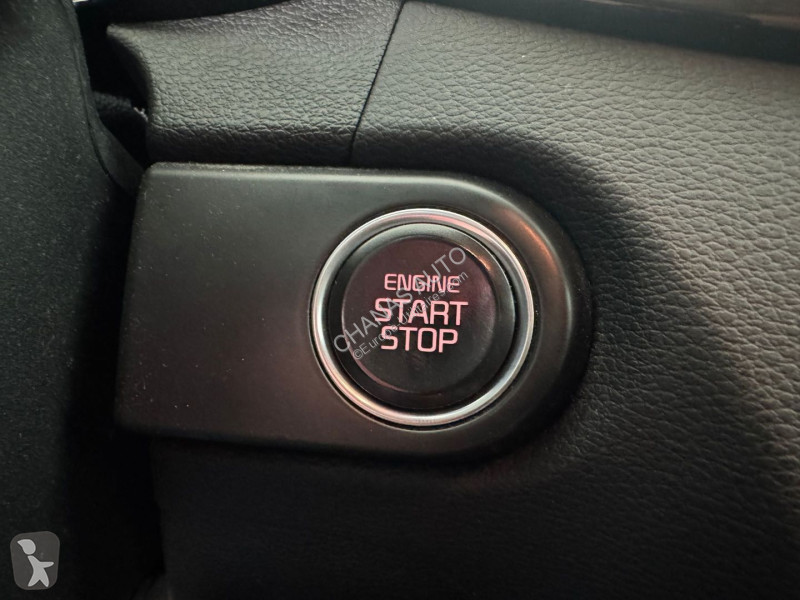Samochód dostawczy KIA SW 1.6 GDi 141 PHEV...