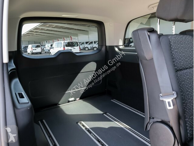 Véhicule utilitaire Mercedes Vito 116CDI...