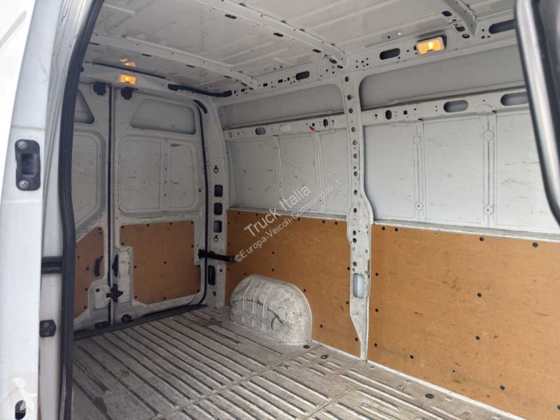 Veicolo commerciale Renault IV 35 FWD - master...