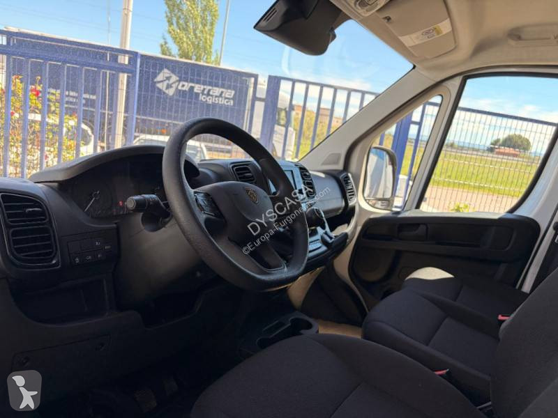 Furgoneta Peugeot