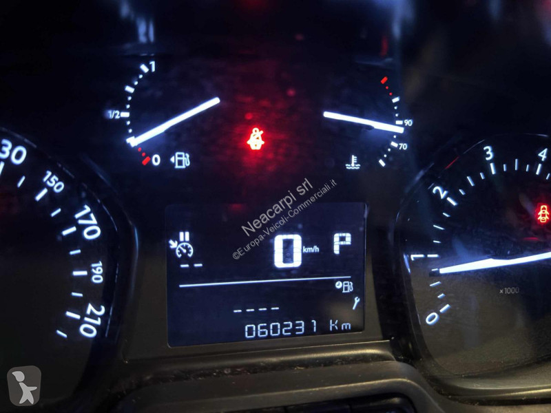 عربة نفعية Opel