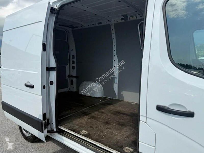 عربة نفعية Renault III 2019