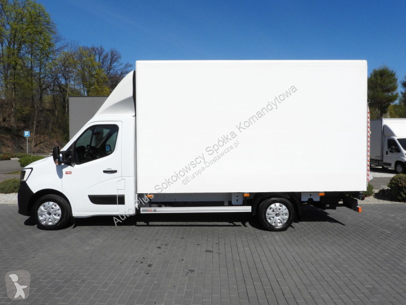 عربة نفعية Renault  MASTER