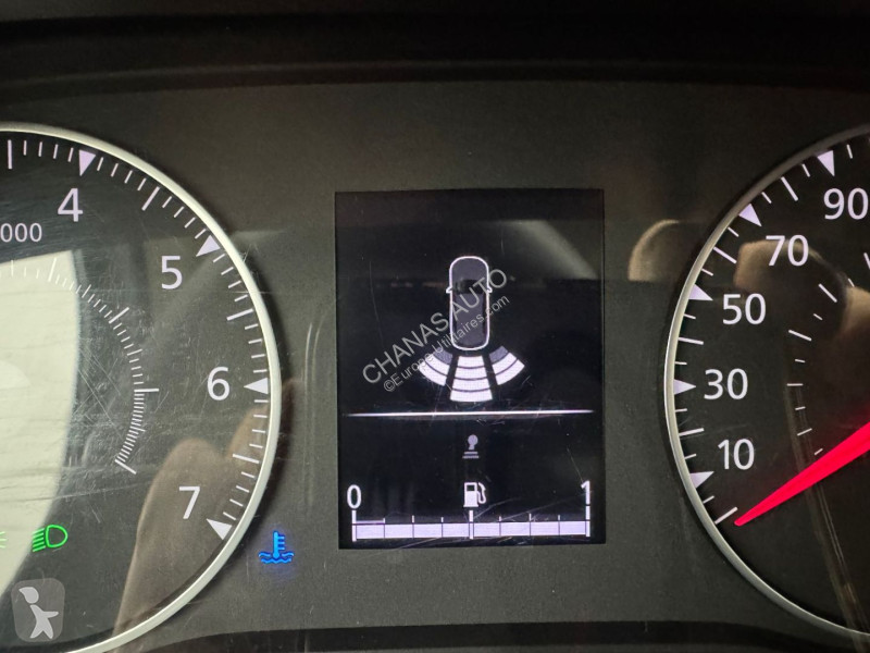 عربة نفعية Renault 1.5 BLUE DCI 75
