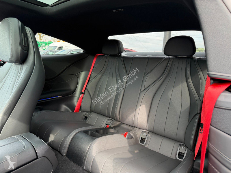 Samochód dostawczy Mercedes E 300 e AMG Premium...