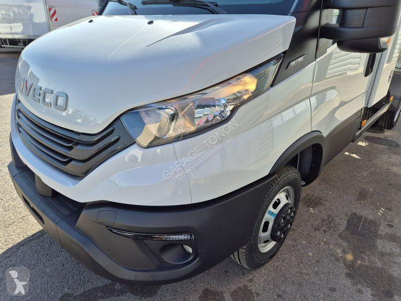 Furgoneta Iveco 35-180 BENNE + COFFRE