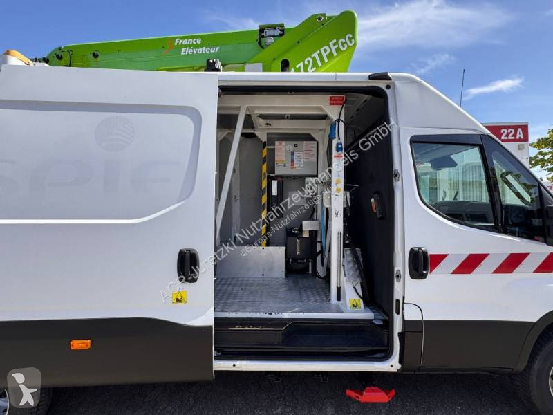 Samochód dostawczy Iveco