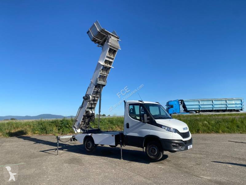 عربة نفعية Iveco