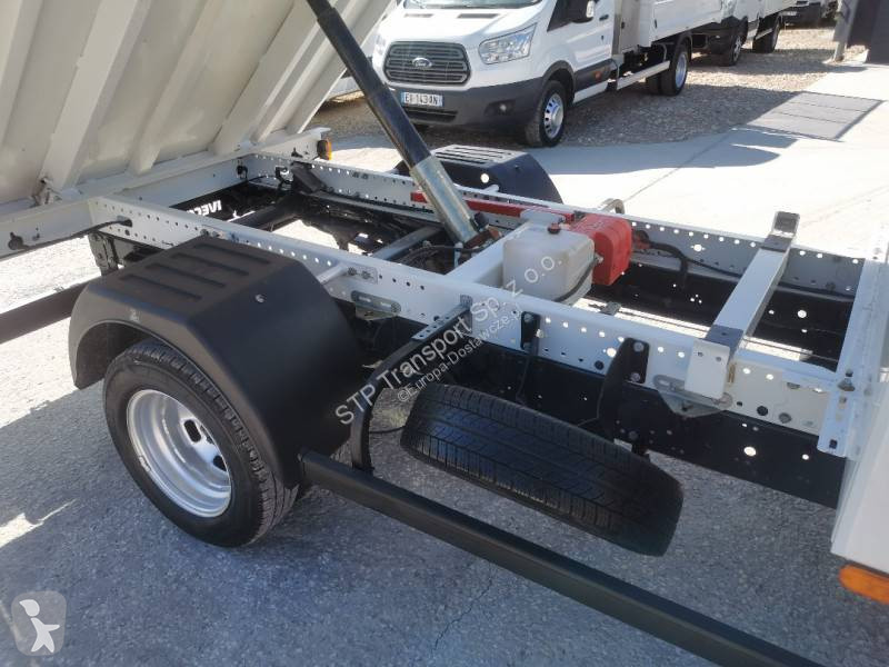 Furgoneta Iveco