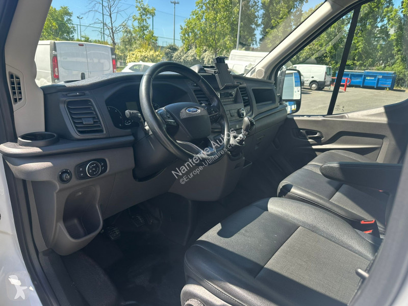 Furgoneta Ford TRANSIT 2T FG 6 PLACES 16500 HT...