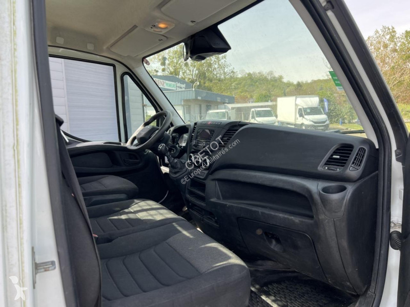 Véhicule utilitaire Iveco DAILY 35C14 Euro6 Benne