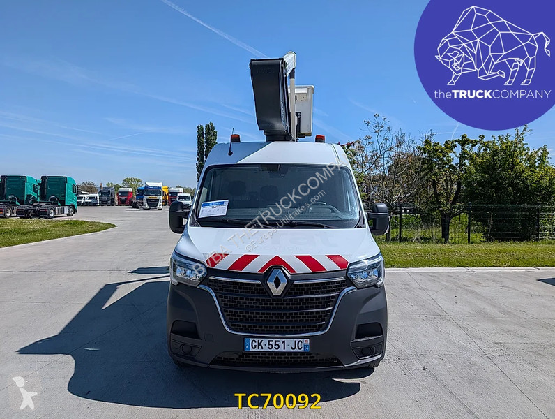 Samochód dostawczy Renault 145.35 nacelle klubb