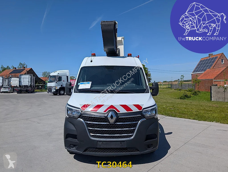 Samochód dostawczy Renault 145.35 nacelle klubb