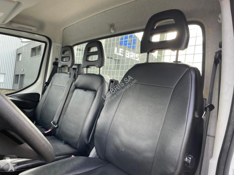 Véhicule utilitaire Iveco  DAILY 35C14