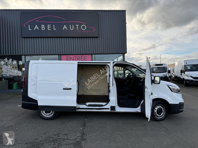 Véhicule utilitaire Renault 2.0
