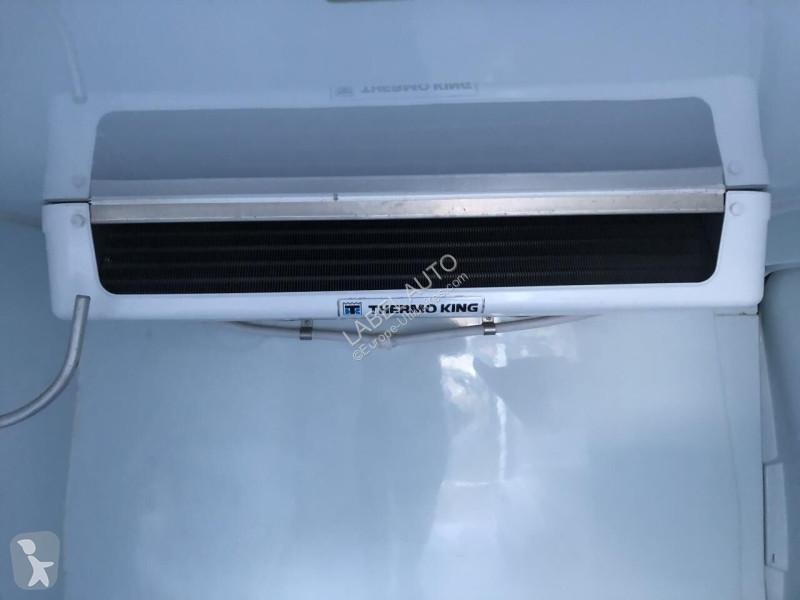عربة نفعية Ford