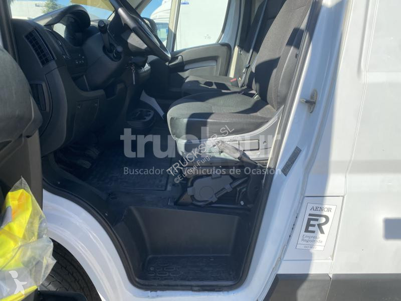 عربة نفعية Citroën  JUMPER 120.33 L1H1