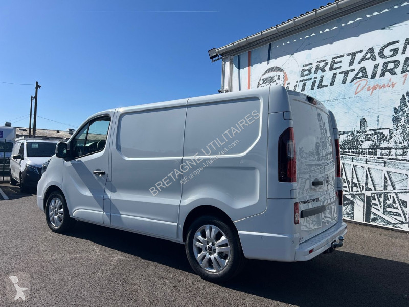 عربة نفعية Nissan PRIMASTAR FG NEUF: BLANC L1H1...