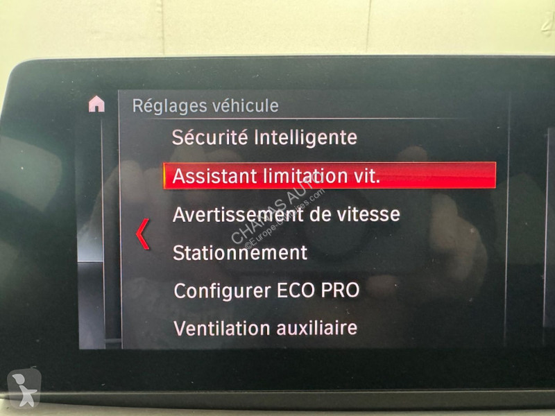 BMW sDrive 18i 136 Lounge DKG7 Transporter