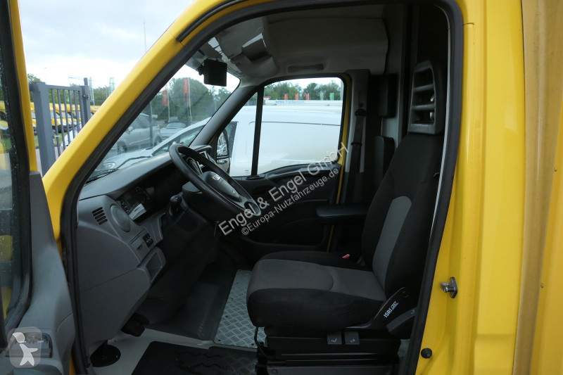 Furgoneta Iveco Daily 35 S11 C30C AUTOMATIK...