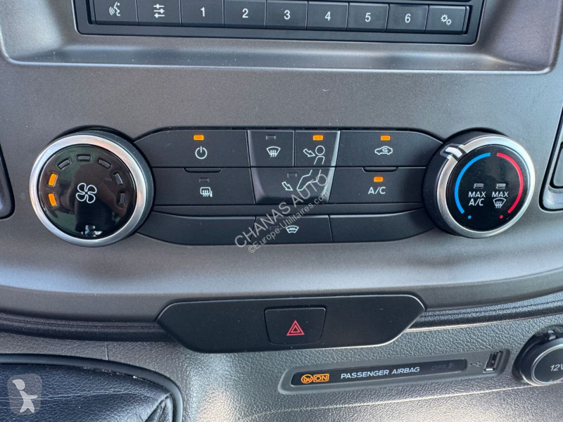Лекотоварен автомобил Ford 280 L1H1 2.0 TDCi...