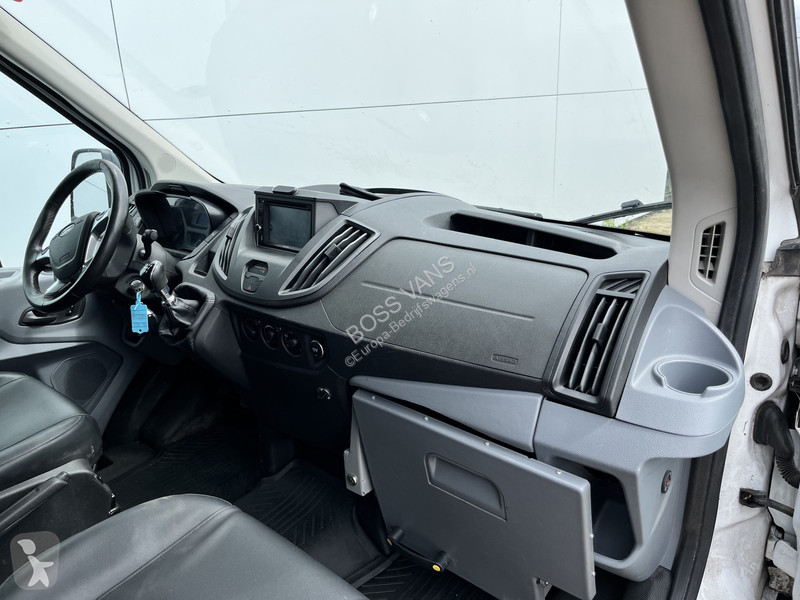 Véhicule utilitaire Ford 2.0 TDCI 130PK L2H2...
