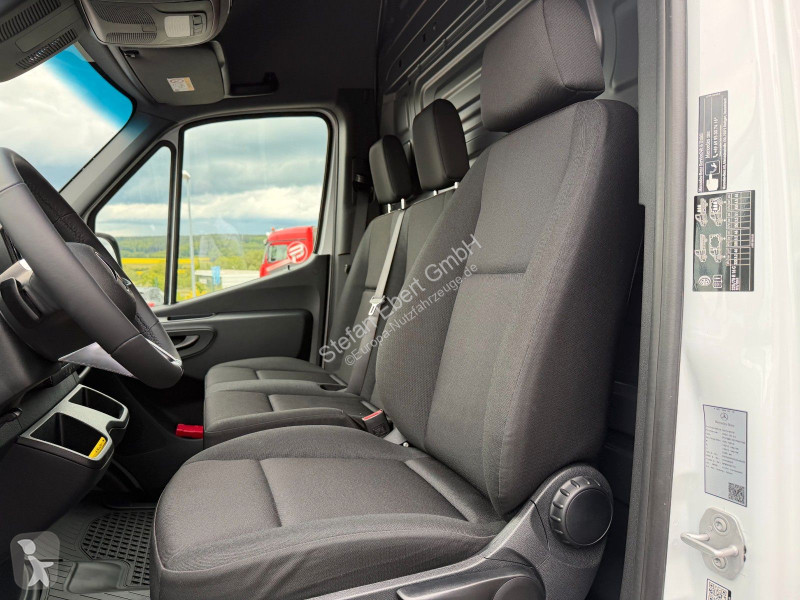 Mercedes 319 CDI 4x4 3665 DISTRONIC AHK LED...
