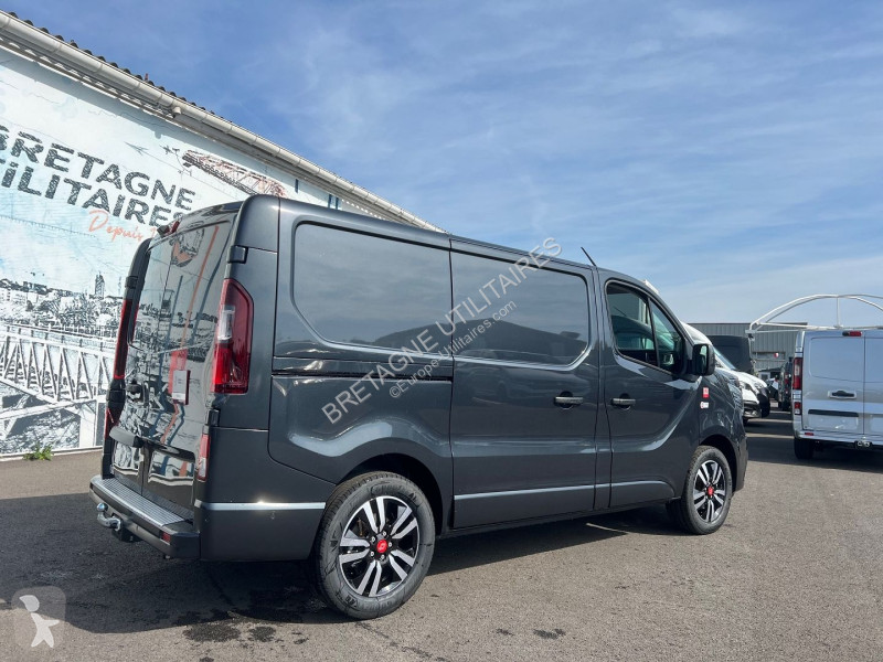 Véhicule utilitaire Renault TRAFIC III FG NEUF:...