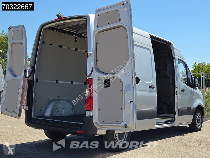 عربة نفعية Mercedes 215 CDI Automatik 150PS...