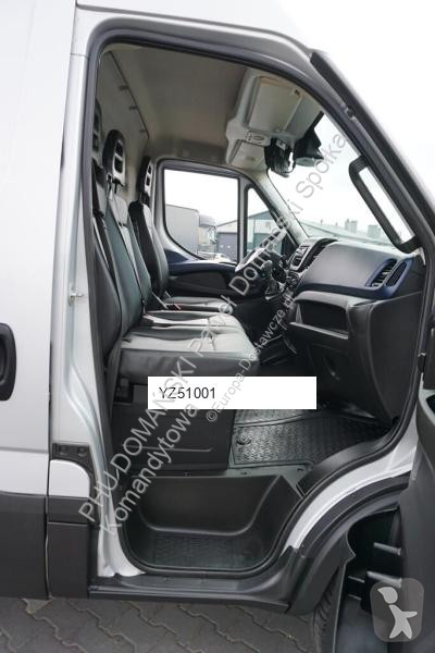 Samochód dostawczy Iveco DAILY / 70C18 / 3,0 -...